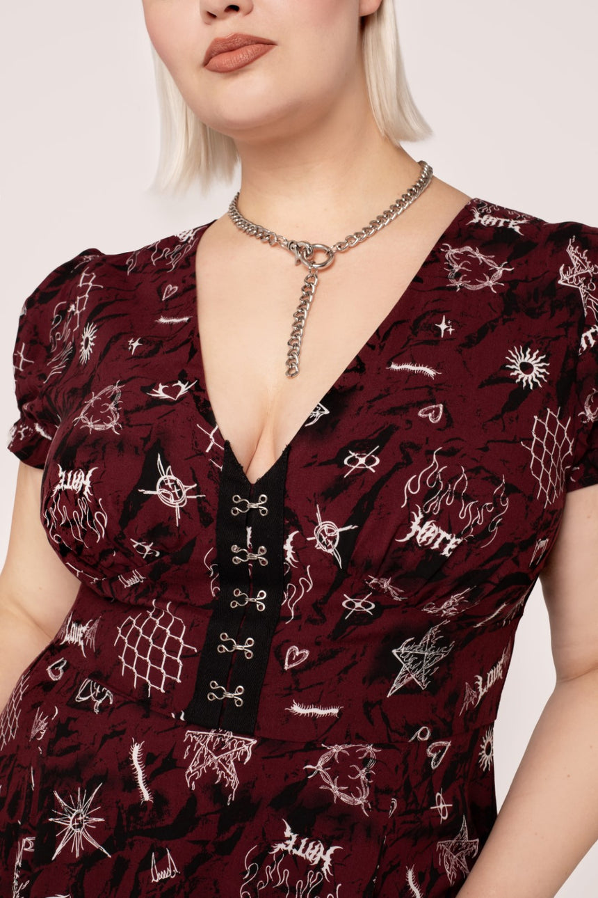 Verhängnisvolles Kleid