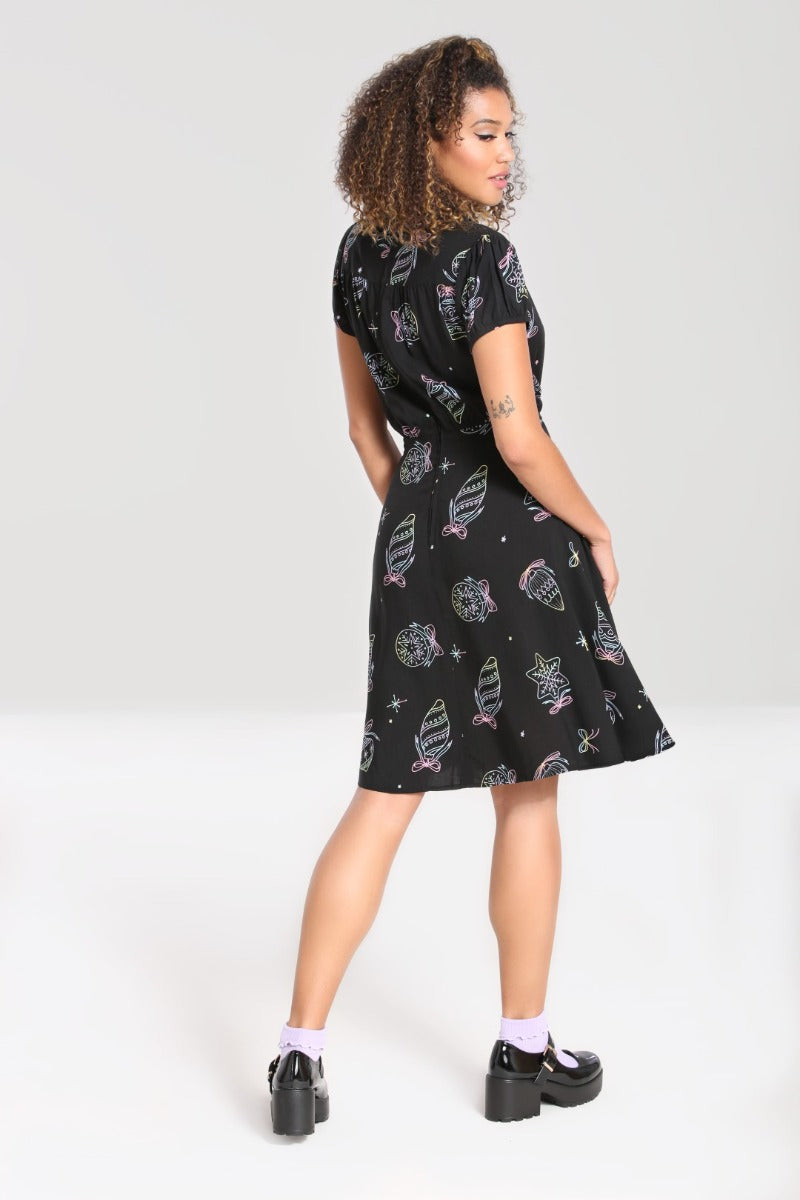 Fröhliches Kleid