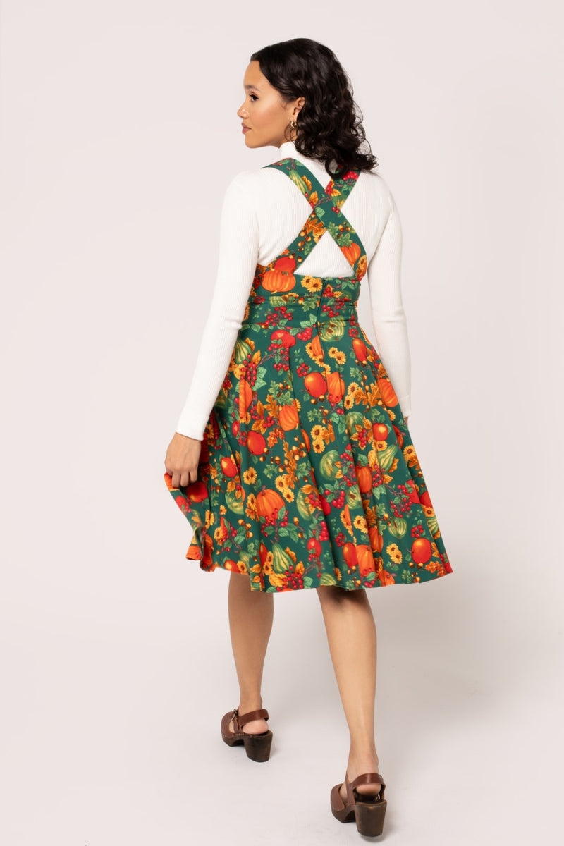 Herbstliches Schürzenkleid