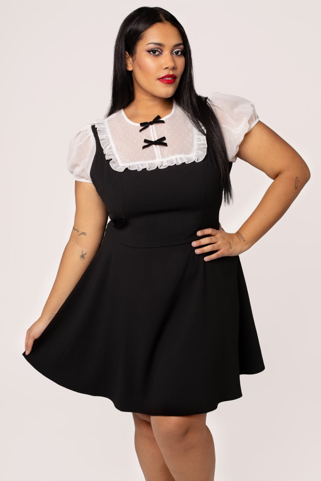 Alice Dress - Black/White / 3XL Alice Dress - Black/White / 3XL