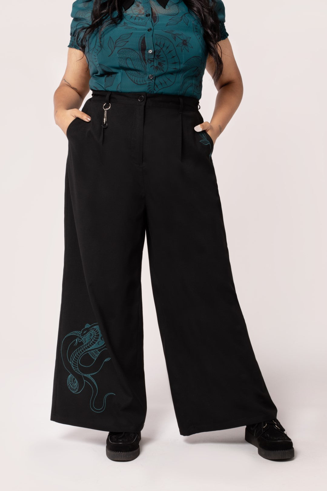 Venom Trousers – Hell Bunny