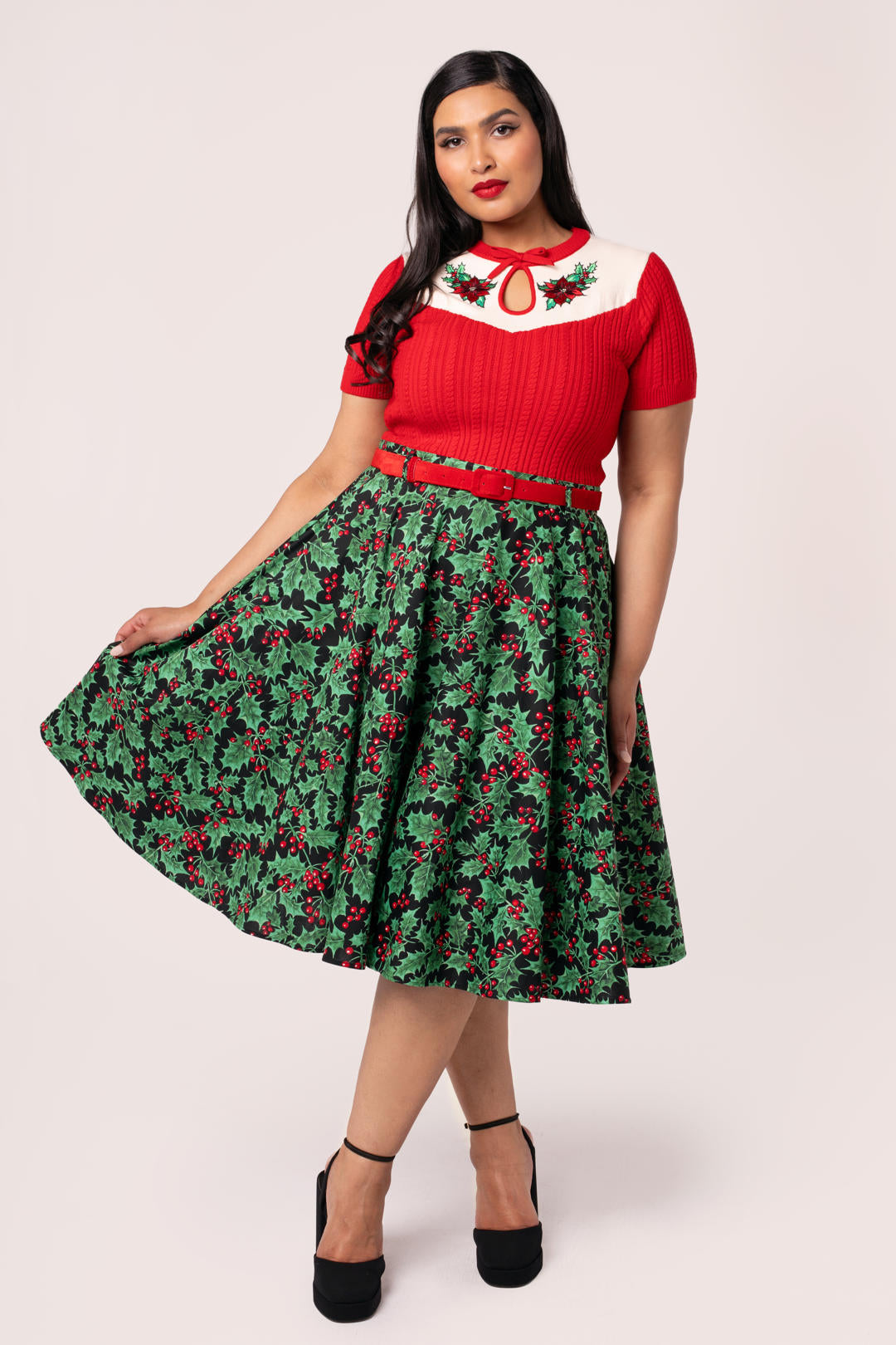 フォクシーSkirt Nicole サイズ40 フォクシーSkirt Nicole サイズ40