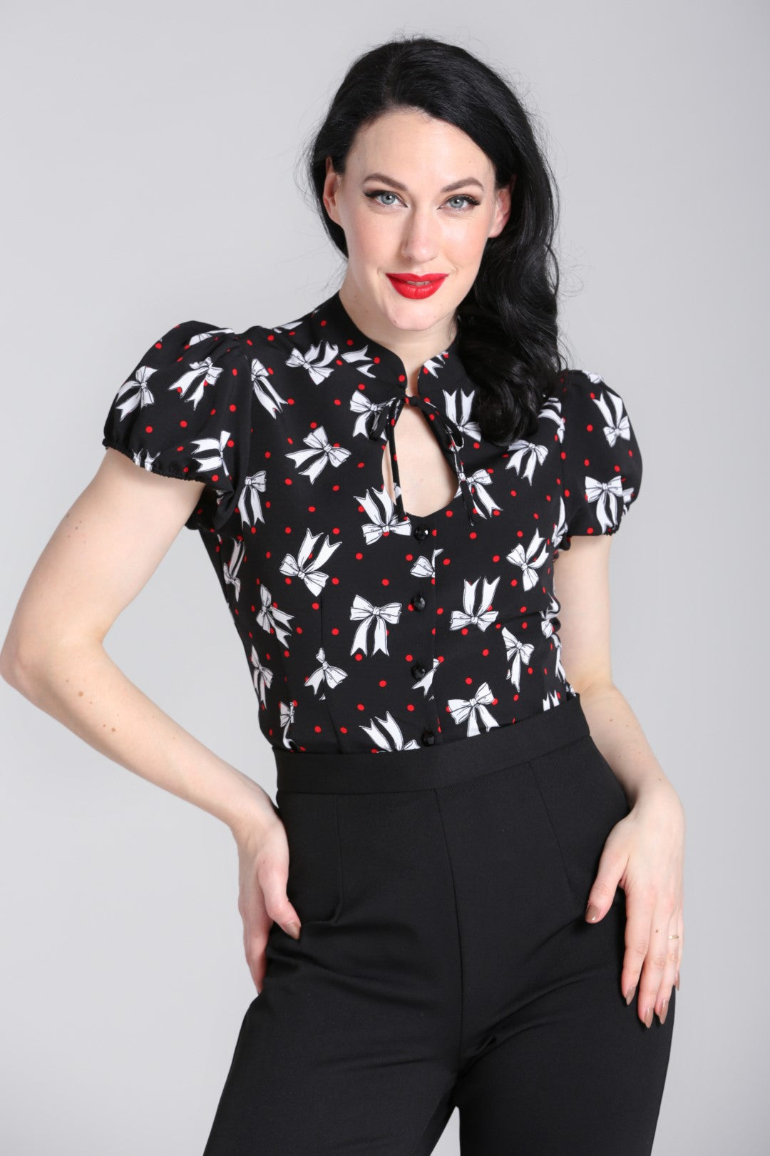 Bobbie Blouse – Hell Bunny