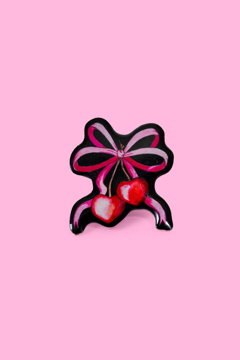 Cherilyn Pin – Hell Bunny
