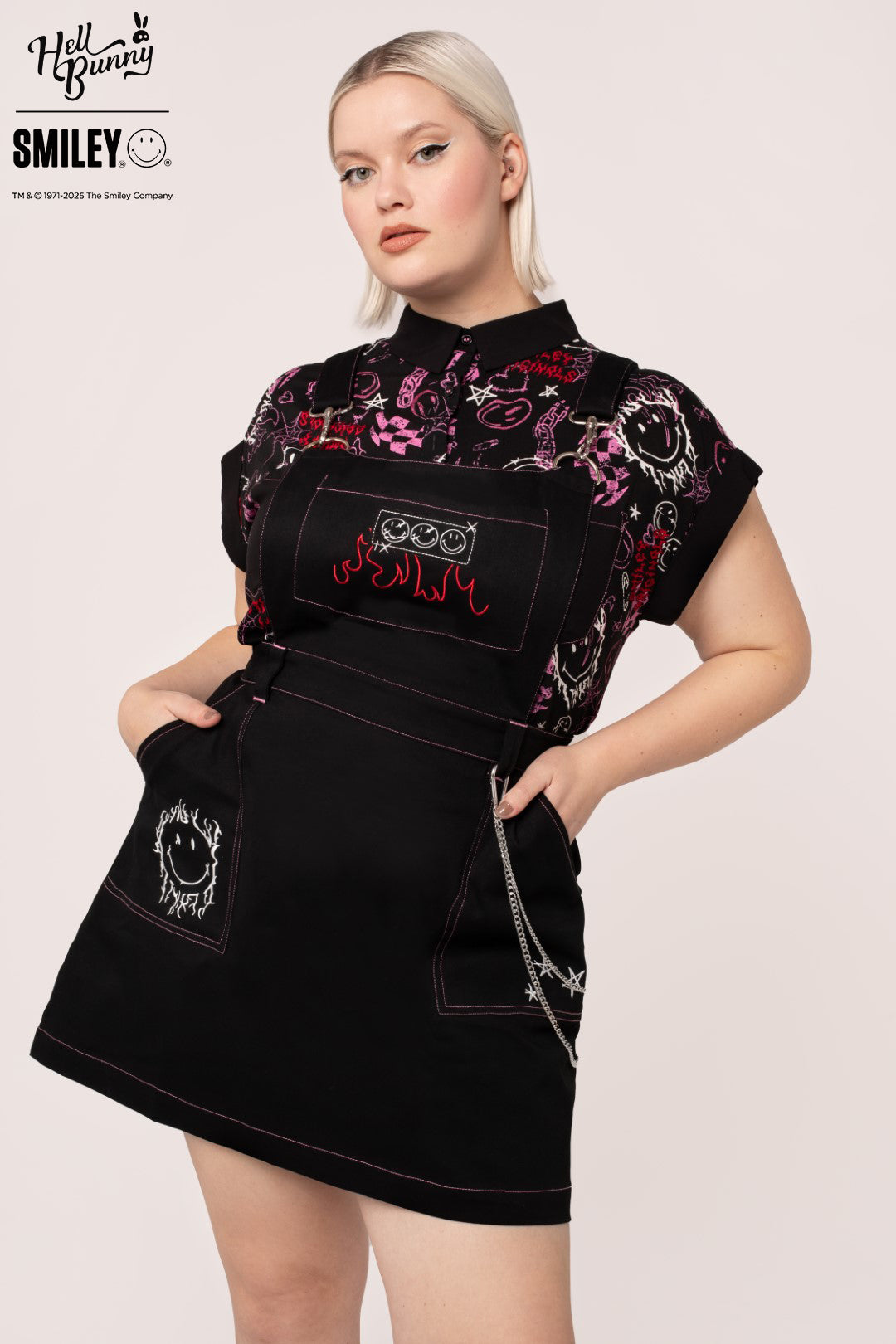 Hell Bunny Dakota Denim Pinafore Dress – Stretch Denim, Adjustable Straps, Bib Pocket