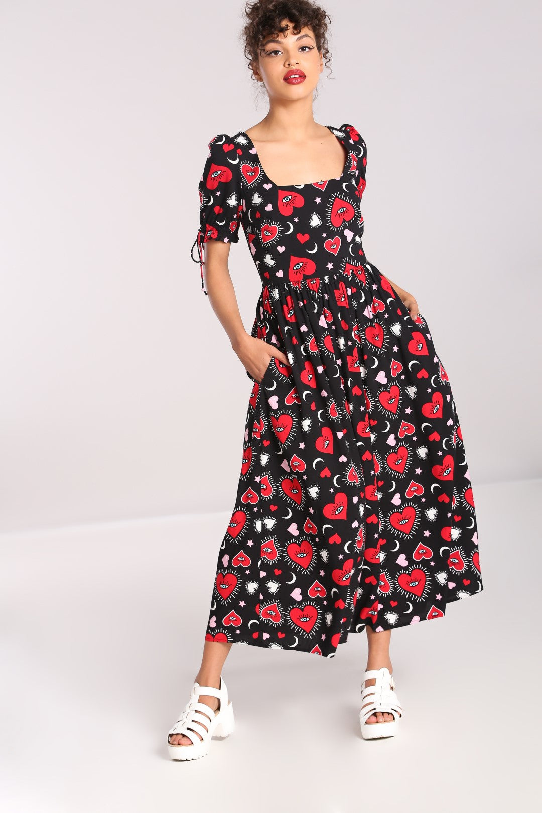 Kate Heart Dress – Hell Bunny